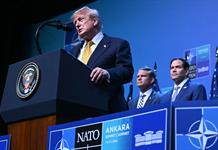 Trump modera su furia y juega la carta de la unidad con aliados de la OTAN