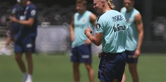 Rogers apuesta por Kane en el gran duelo goleador contra Haaland en el Mundial Rogers apuesta por Kane en el gran duelo goleador contra Haaland en el Mundial
