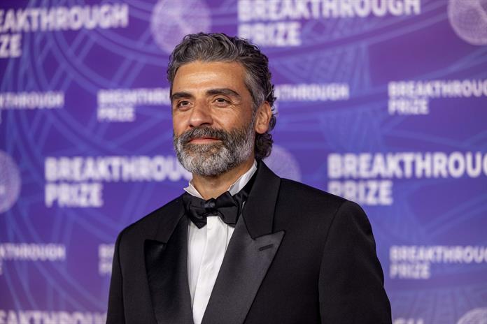 Oscar Isaac consigue su segunda nominación al Emmy, está vez por su actuación en Beef Oscar Isaac consigue su segunda nominación al Emmy, está vez por su actuación en Beef