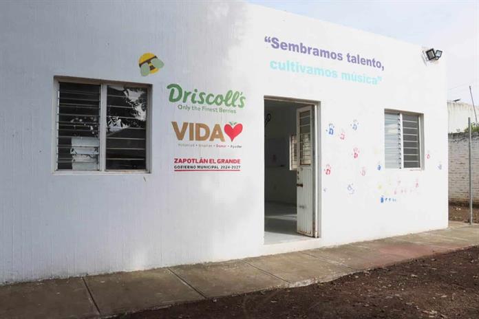 Rehabilitan Centro Comunitario de Villas del Nevado en Zapotlán el Grande Rehabilitan Centro Comunitario de Villas del Nevado en Zapotlán el Grande