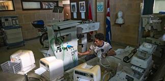 Equipos rotos y médicos exhaustos: el sistema de salud cubano al borde del colapso Equipos rotos y médicos exhaustos: el sistema de salud cubano al borde del colapso
