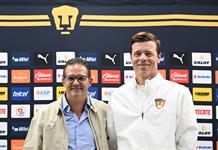 Pumas de México presenta al argentino Esteban Solari como su nuevo DT