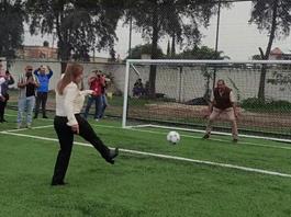 La SEDATU entrega canchas del Mundial Social en El Salto