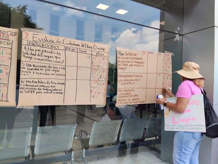 Reprueban al titular del SIAPA; condecoran al organismo como el más opaco y corrupto Reprueban al titular del SIAPA; condecoran al organismo como el más opaco y corrupto