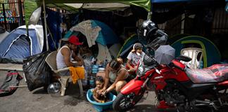 Arriban a Venezuela dos buques mexicanos con 388 toneladas de ayuda humanitaria