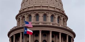 Autoridades locales en Texas aún no saben el nombre de agente que mató a migrante mexicano Autoridades locales en Texas aún no saben el nombre de agente que mató a migrante mexicano