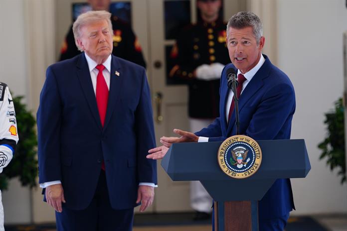 Trump dice que EE.UU. investiga si Irán tiene drones almacenados en Cuba Trump dice que EE.UU. investiga si Irán tiene drones almacenados en Cuba