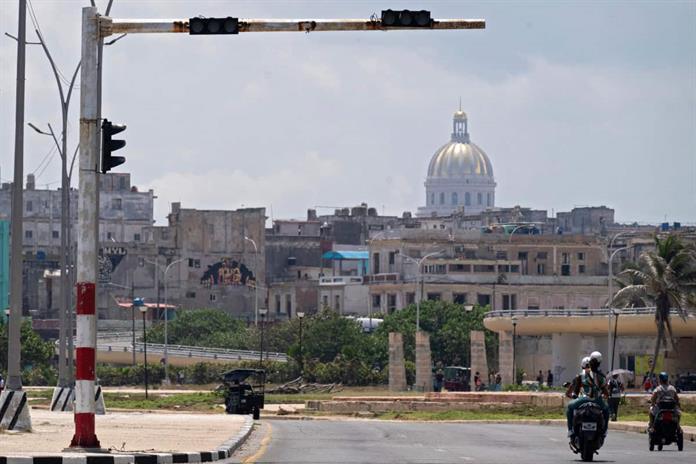 Cuba sufre tercer apagón general en menos de diez días Cuba sufre tercer apagón general en menos de diez días