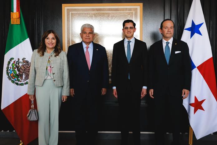 México recibe al presidente de Panamá con miras a fortalecer el intercambio comercial México recibe al presidente de Panamá con miras a fortalecer el intercambio comercial