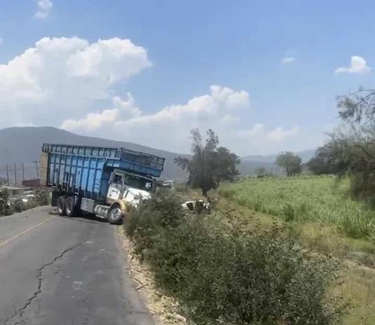 Reencarpetar&aacute;n carretera Jiquilpan–Manzanillo a su paso por Zapotiltic