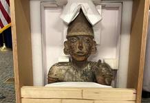 México recupera otras tres piezas arqueológicas que permanecían en Nueva York México recupera otras tres piezas arqueológicas que permanecían en Nueva York
