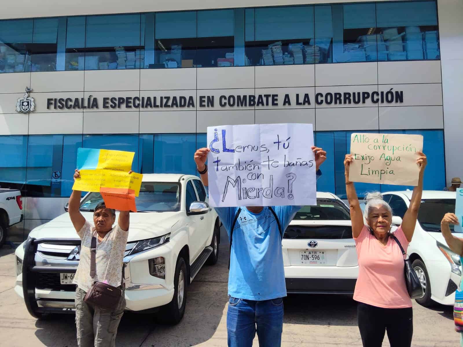 Escala protesta por agua contaminada; denuncian al SIAPA y anuncian megamarcha Escala protesta por agua contaminada; denuncian al SIAPA y anuncian megamarcha