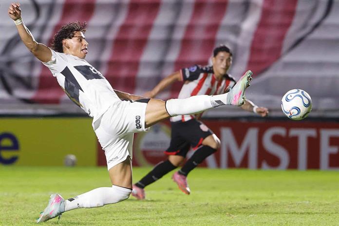 El paraguayo Adrián Alcaraz, nuevo refuerzo del Pachuca El paraguayo Adrián Alcaraz, nuevo refuerzo del Pachuca