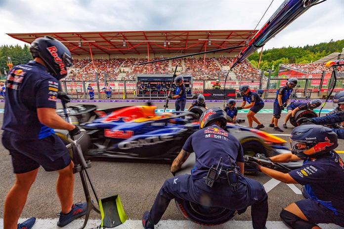 Verstappen, delante de los Ferrari en el primer entrenamiento libre de Spa-Francorchamps Verstappen, delante de los Ferrari en el primer entrenamiento libre de Spa-Francorchamps