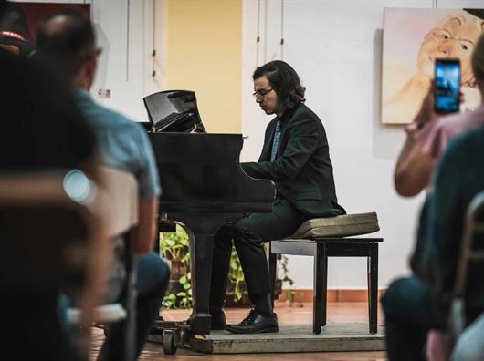 Daniel Michel ofrecer&aacute; concierto con causa previo a su examen de titulaci&oacute;n en la UdeG