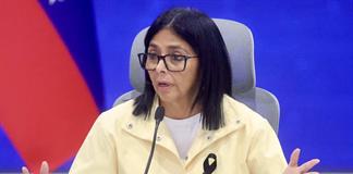 Gobierno venezolano entrega primeras viviendas a familias afectadas por terremotos Gobierno venezolano entrega primeras viviendas a familias afectadas por terremotos