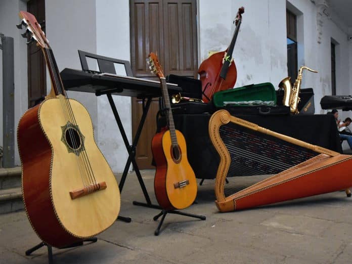 Amplían una semana la convocatoria del concurso Expresarte en Zapotlán el Grande. Amplían una semana la convocatoria del concurso Expresarte en Zapotlán el Grande.