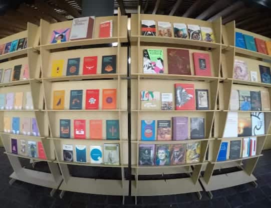 Buscan promover literatura jalisciense y actividades formativas en la Dirección de Gestión y Difusión Cultural Buscan promover literatura jalisciense y actividades formativas en la Dirección de Gestión y Difusión Cultural