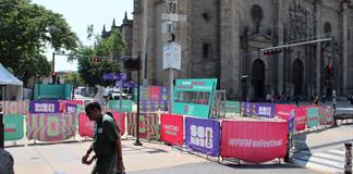 Avanza desmantelamiento del Fan Fest, pero persisten bloqueos y molestias en el centro tapatío Avanza desmantelamiento del Fan Fest, pero persisten bloqueos y molestias en el centro tapatío