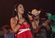 Lila Downs recibe premio La Mar de Músicas en Cartagena por su trayectoria Lila Downs recibe premio La Mar de Músicas en Cartagena por su trayectoria
