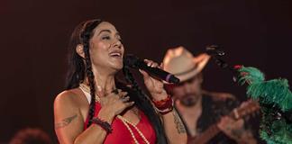 Lila Downs recibe premio La Mar de Músicas en Cartagena por su trayectoria Lila Downs recibe premio La Mar de Músicas en Cartagena por su trayectoria