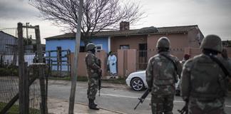 Más de 160.000 extranjeros huyeron de Sudáfrica tras una ola de violencia contra migrantes Más de 160.000 extranjeros huyeron de Sudáfrica tras una ola de violencia contra migrantes