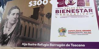 Inicia la entrega de Vales para el Bienestar a estudiantes en Zapotl&aacute;n el Grande.