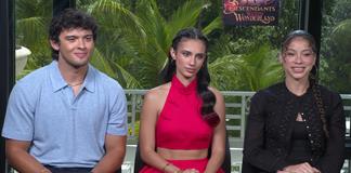 El elenco de Descendants celebra el regreso de la saga al Pa&iacute;s de las Maravillas