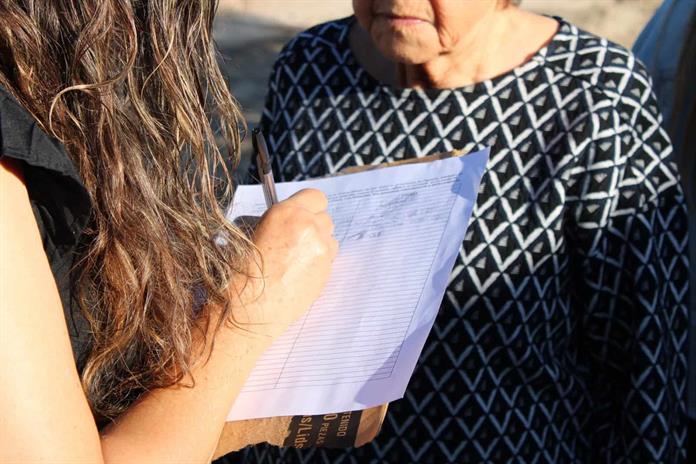 Vecinos de Mirador San Isidro instalan plantón contra proyecto inmobiliario del Estado Vecinos de Mirador San Isidro instalan plantón contra proyecto inmobiliario del Estado