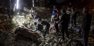 Sube a 5.398 la cifra de muertos por el doble terremoto en Venezuela