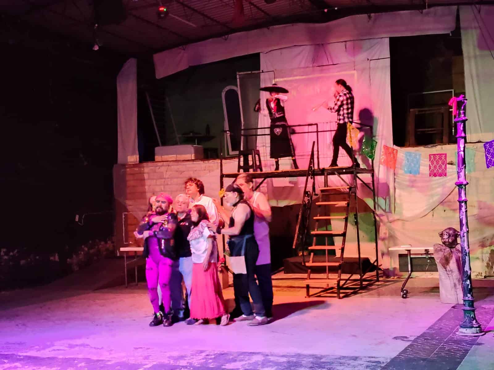 Escenifican la historia de San Juan de Dios en obra del Centro Cultural Calzada Escenifican la historia de San Juan de Dios en obra del Centro Cultural Calzada