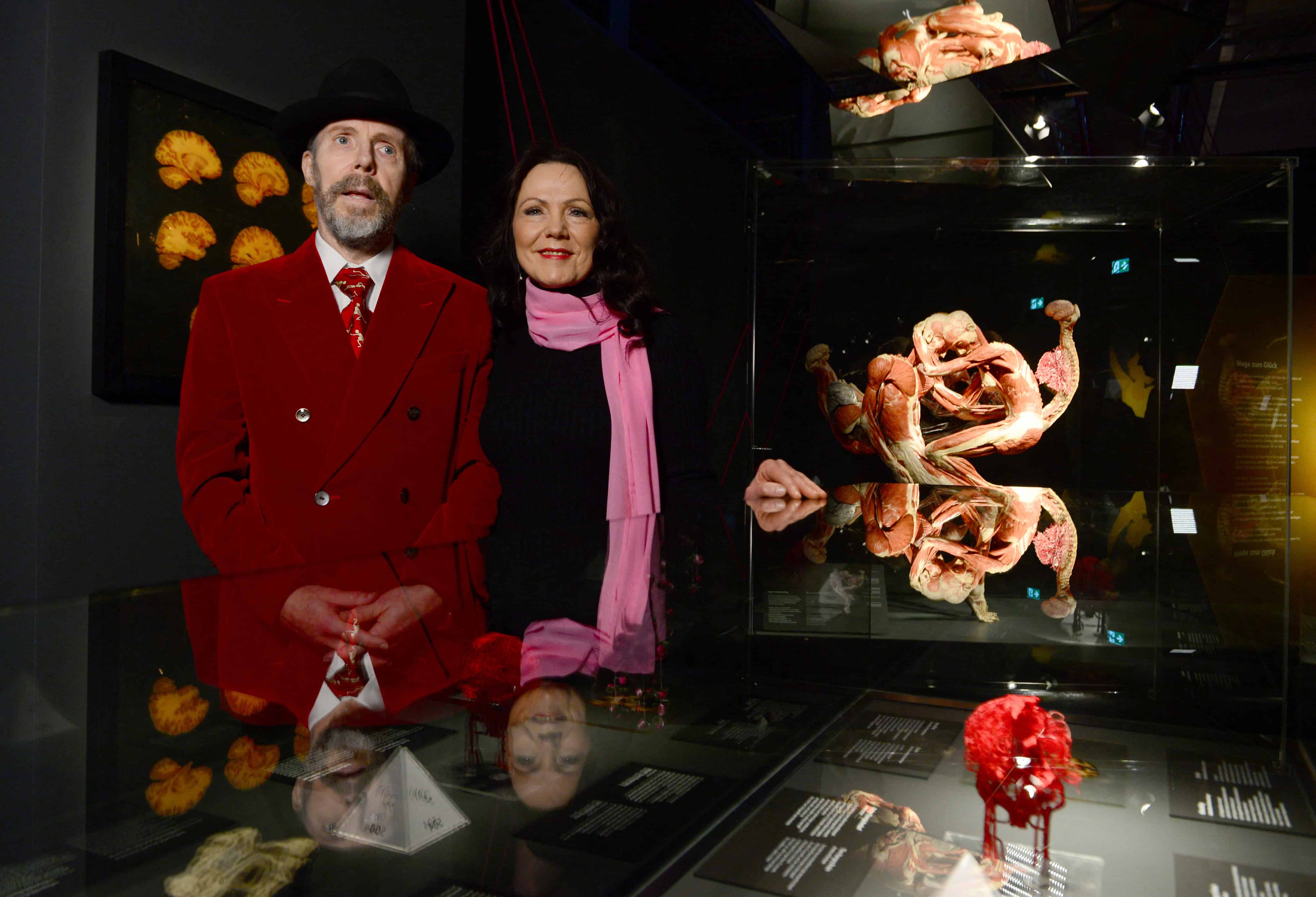 Muere Gunther von Hagens, el polémico anatomista alemán que exhibía cadáveres