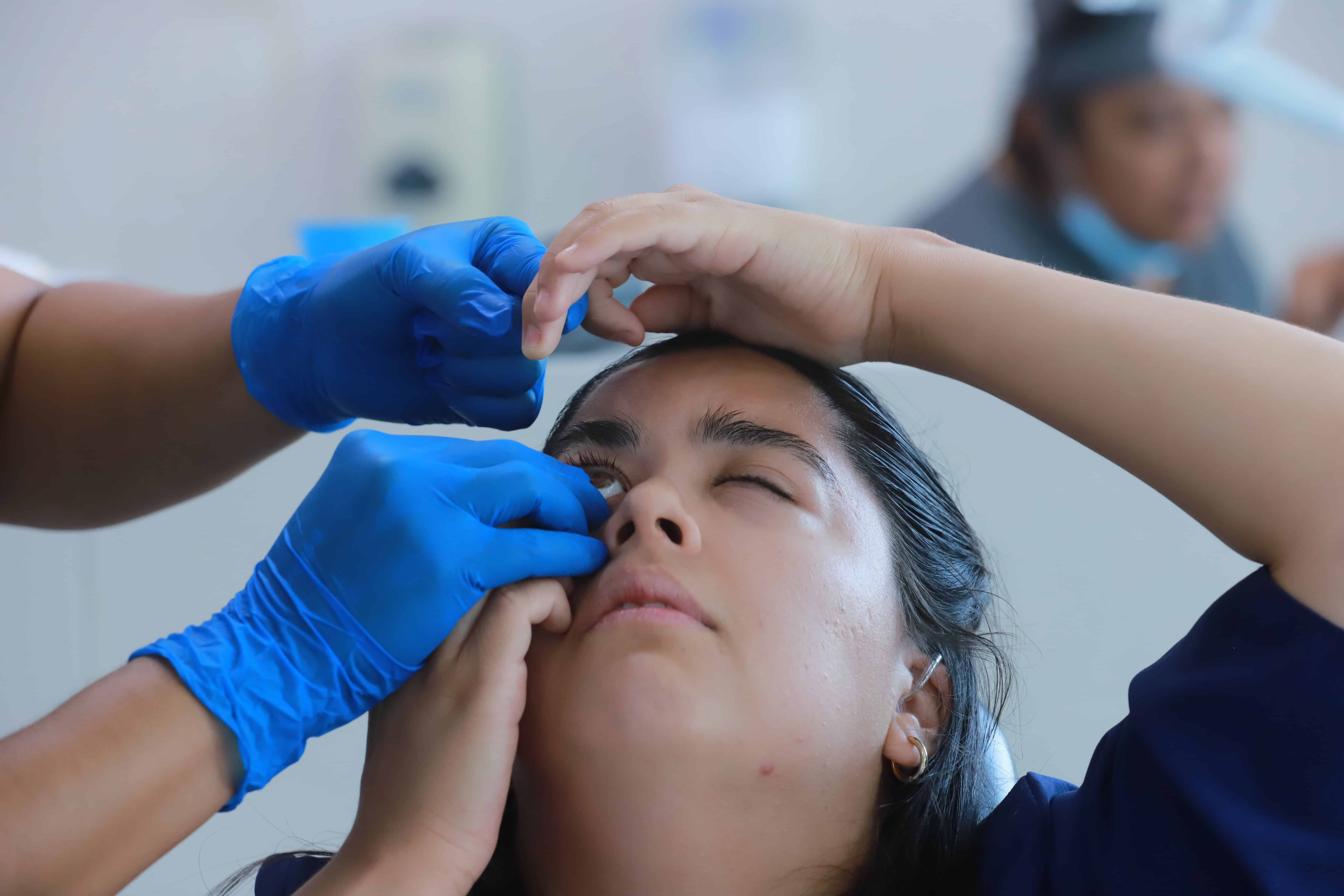 Entregan 64 prótesis oculares en la quinta jornada del DIF Guadalajara