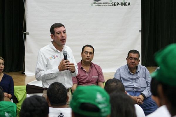 La educación como una prioridad para el desarrollo de las familias de la región Costa Sur