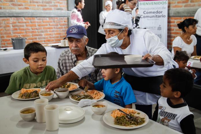 Con 100 Porciones De Desayuno Y Comida Opera El Primer Comedor Comunitario En Tecalitlán 