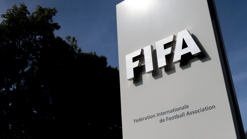 FIFA aumenta inversión en desarrollo de fútbol a 2.250 millones de dólares