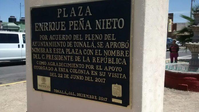 Violaron la ley al bautizar a plaza con nombre de Enrique Peña Nieto: MC Violaron la ley al bautizar a plaza con nombre de Enrique Peña Nieto: MC