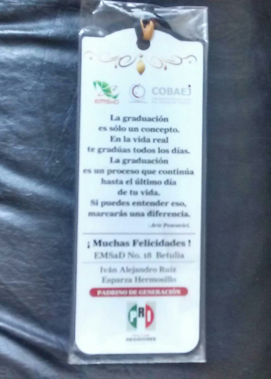 Colegio Bachilleres publicidad PRI