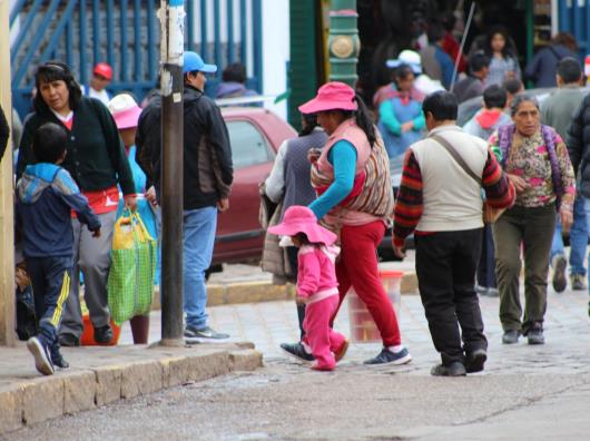 Madres trabajadoras en México, entre barreras laborales y sobrecarga de tareas de cuidado