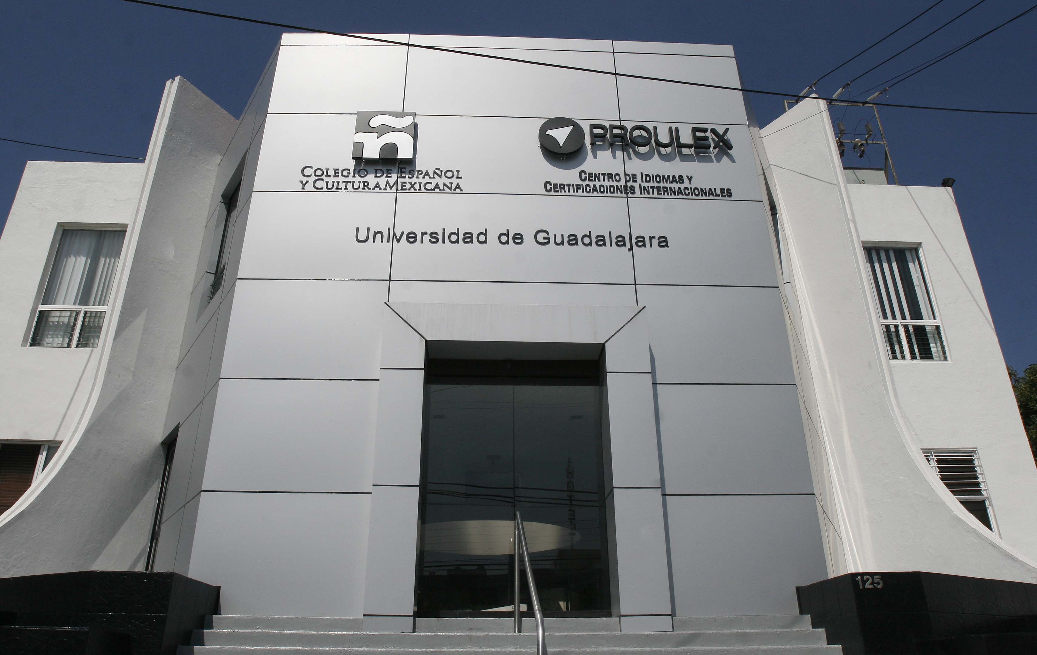 Con Guadalajara bilingüe, Proulex y el Ayuntamiento tapatío ofrecerán 500 becas de estudio