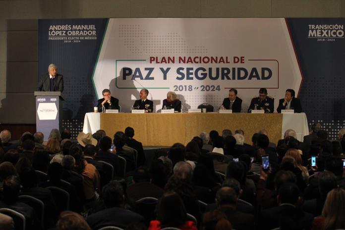 Varias ONG y académicos rechazan crear la Guardia Nacional de López Obrador