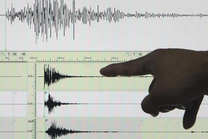 Estudian nuevas fisuras en Ciudad Guzmán por sismos