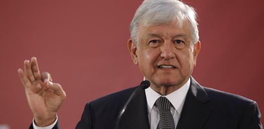 López Obrador garantiza inversiones y contratos del aeropuerto de Texcoco