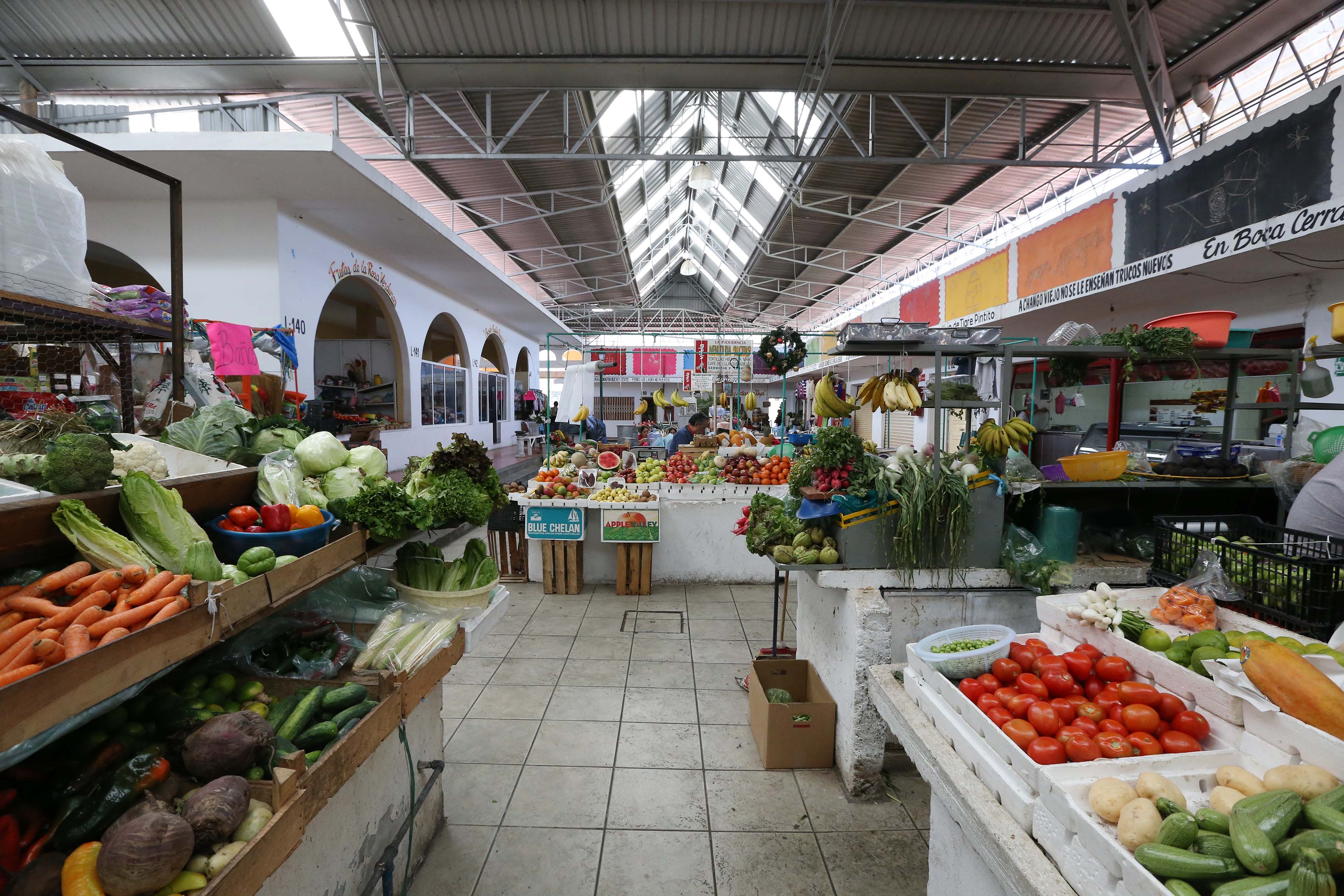 Tapatíos ajustan su presupuesto para la cena de año nuevo Tapatíos ajustan su presupuesto para la cena de año nuevo