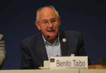 Heredé de mi padre el mejor oficio del mundo: Benito Taibo al recibir el Premio de Periodismo Cultural Fernando Benítez