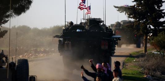 EEUU continuará con las operaciones aéreas en Siria mientras estén sus tropas