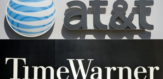 Corte de EEUU confirma permiso para la fusión AT&T-Time Warner