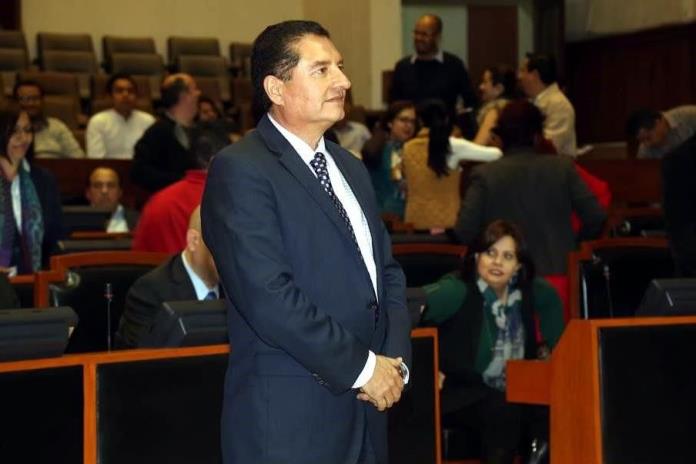 Amplían suspensión y Villanueva Gómez se queda con magistratura