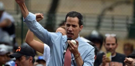 Guaidó advierte que pronto irá a buscar su oficina en el palacio de gobierno