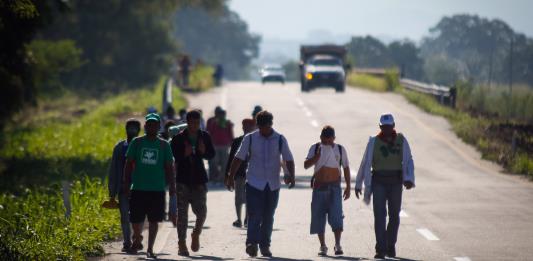 México legitima la dura política migratoria estadounidense, denuncia Pueblo Sin Fronteras